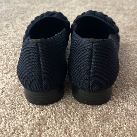 Vivaia Square-Toe Knot Loafers (Caitlin 2.0) size 8 - Picture 5 of 6